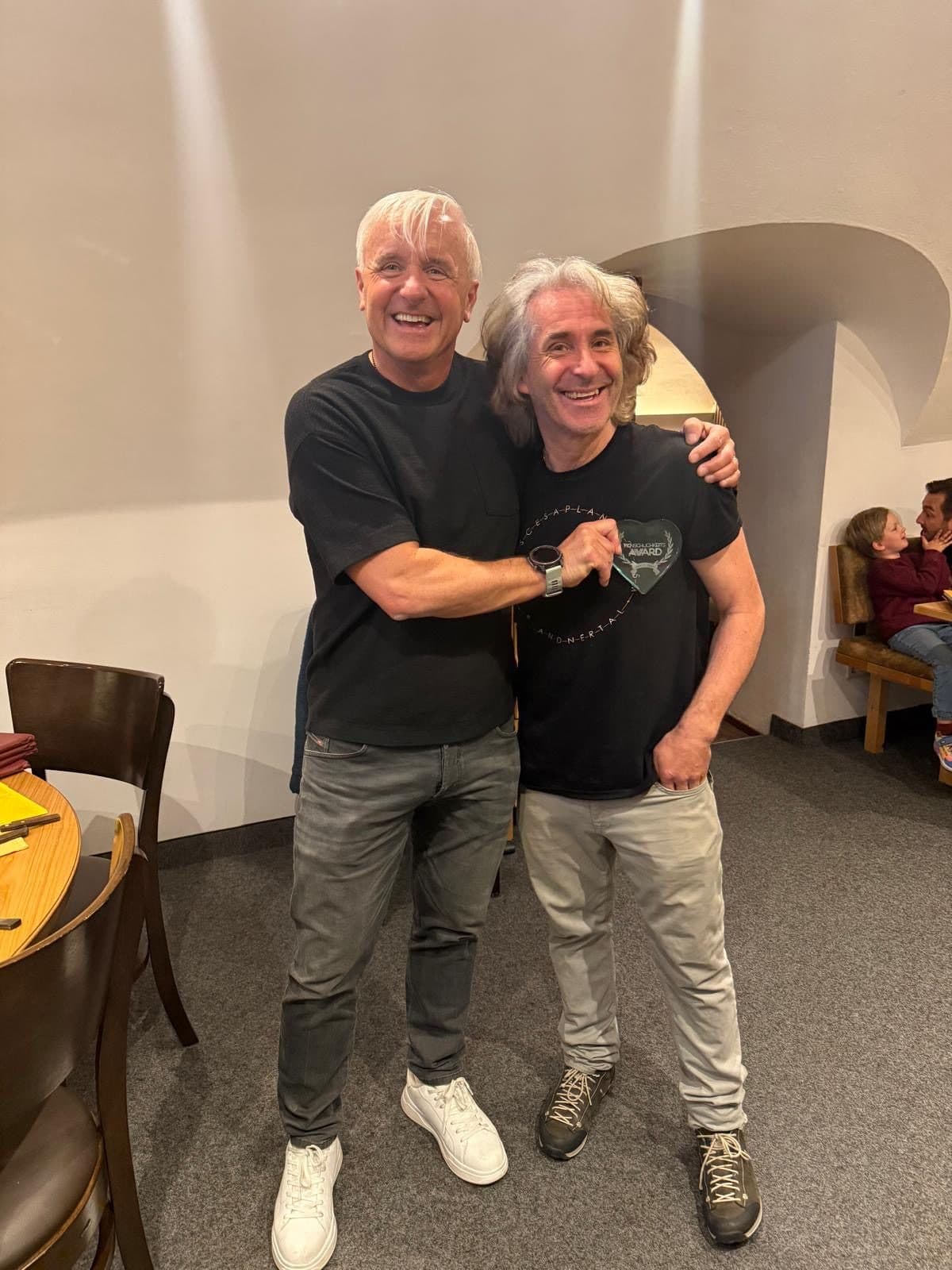 Spendenübergabe des Legendencup 2025 an Joe Fritsche von der Stunde des Herzens